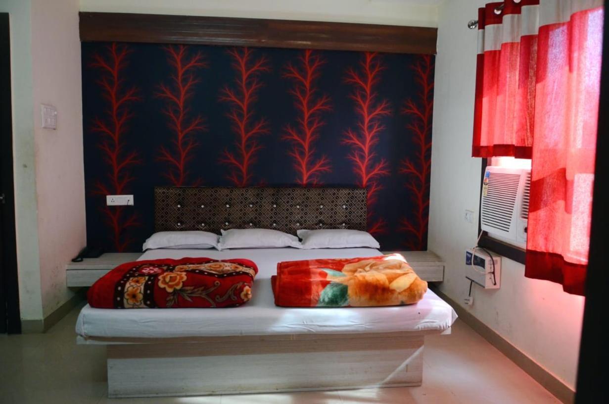 Hotel Mahak Baran Exterior photo