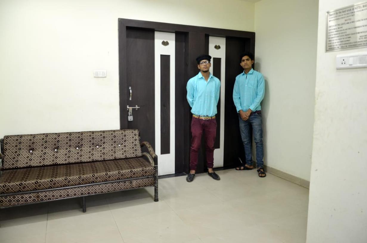 Hotel Mahak Baran Exterior photo
